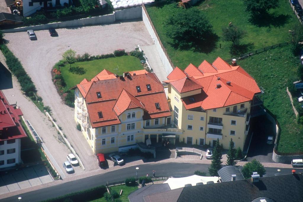 Hotel Kronplatz Olang Bagian luar foto