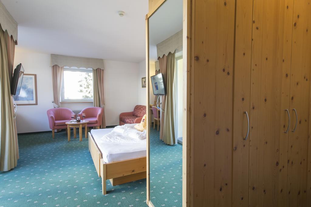Hotel Kronplatz Olang Bagian luar foto